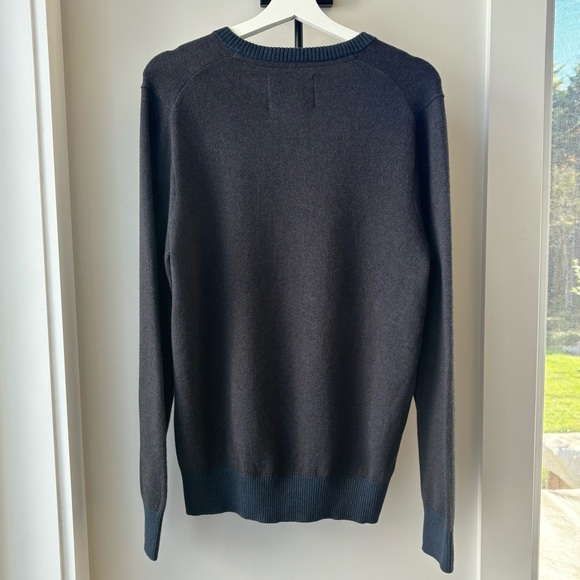 NWT - Men’s Eddie Bauer Cotton/Cashmere V-Neck Sweater - Picture 3 of 6